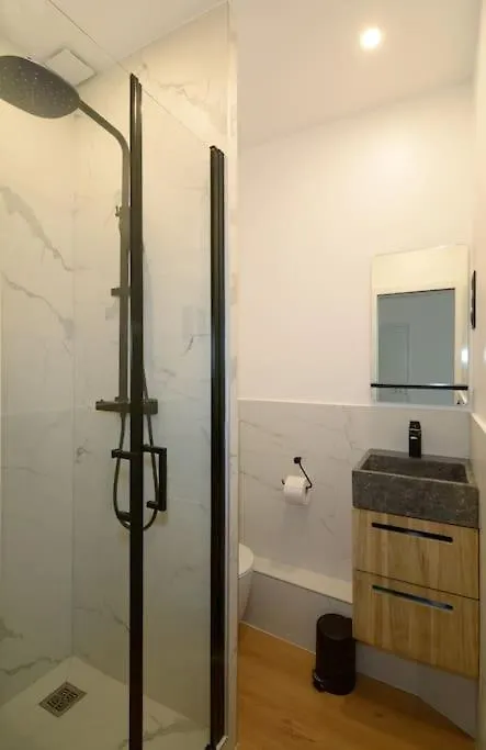 Fully Equiped Flat With Air Conditioning Paris